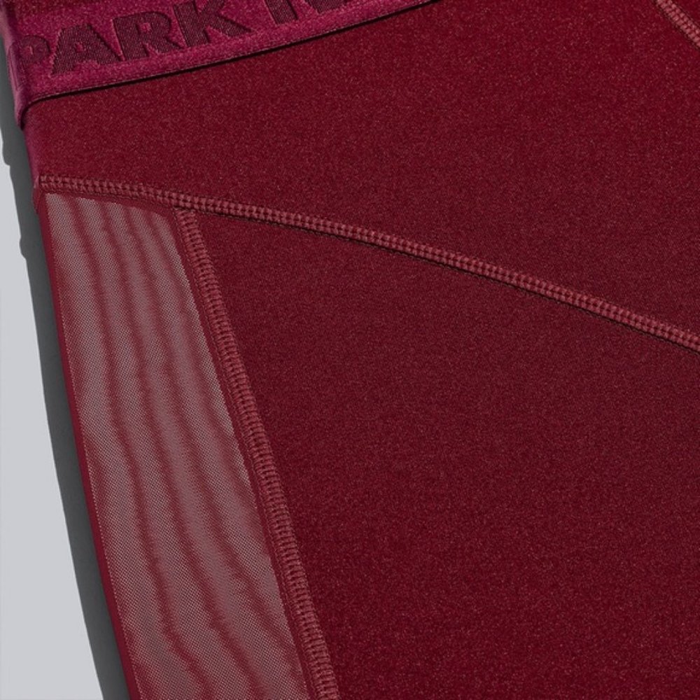๐ IVY Park x adidas Cycling Shorts GK4893 - Picture 8 of 10